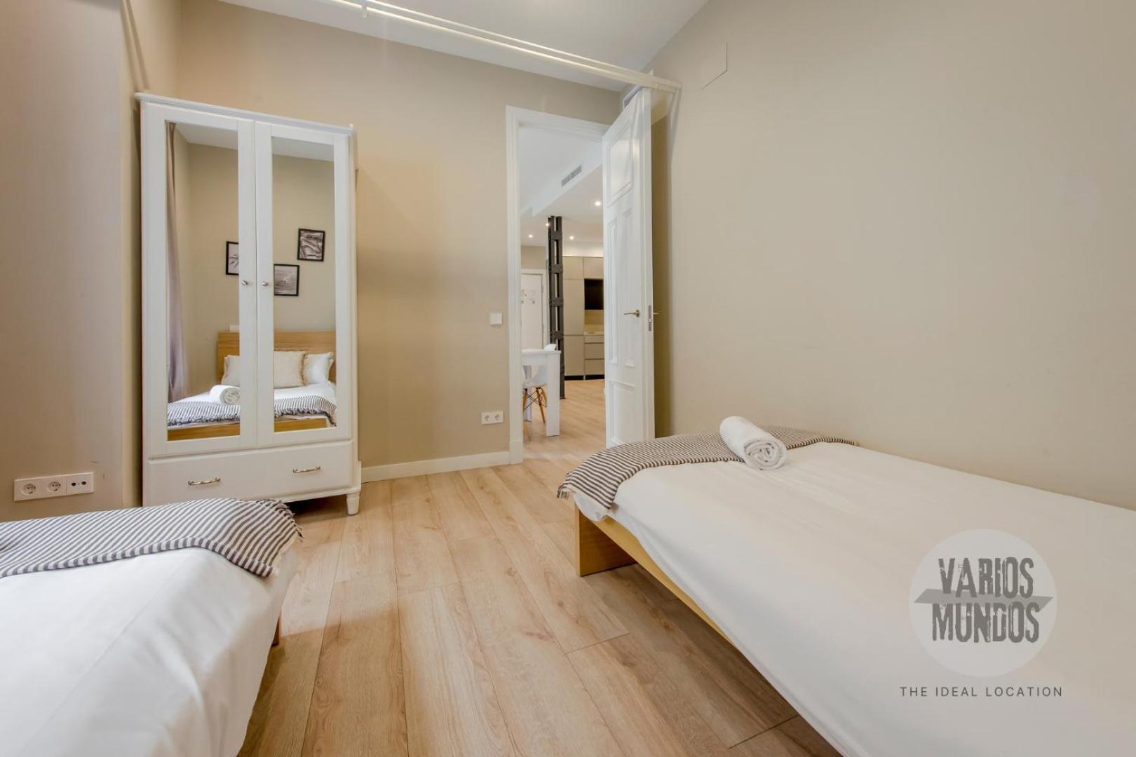 Vive Madrid Con Terraza Para 5 En Santa Ana 6 Εξωτερικό φωτογραφία